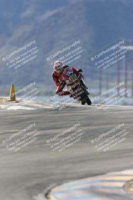 media/Jan-15-2026-Racers Edge (Thu) [[dfebeb70ab]]/3-B Group/Session 1 (Turns 9 and 8)/